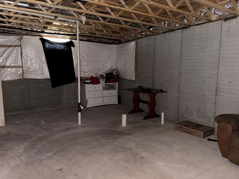 5218 Linton Street, Ashville, OH 43103 Photo 14