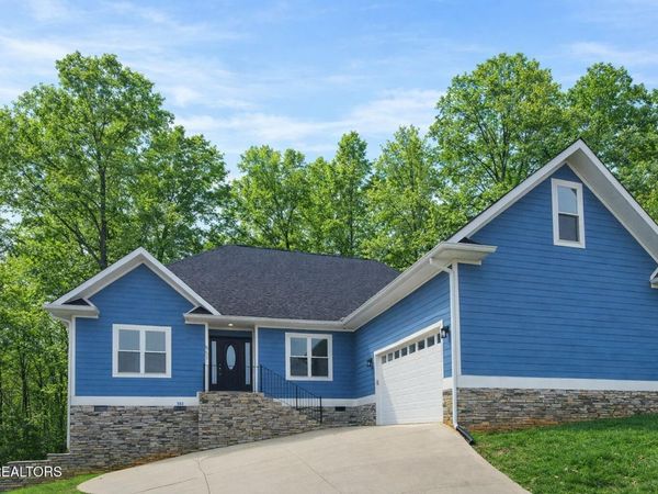 553 Hickory Pointe Lane, Maynardville, TN 37807