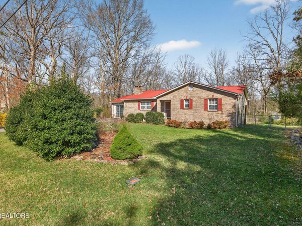 9217 Hondo Drive, Crossville, TN 38572