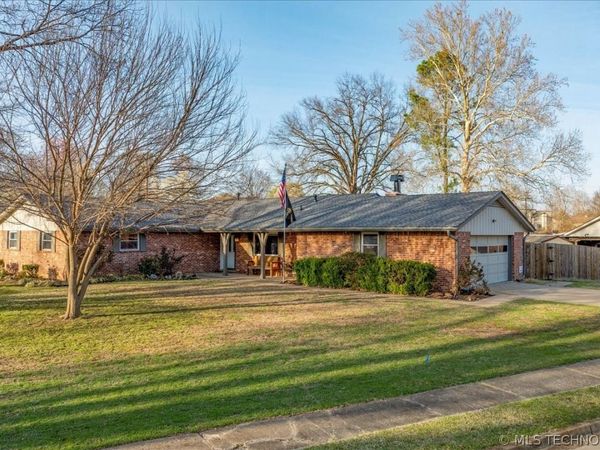 1776 Harned Drive, Bartlesville, OK 74006