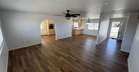 14 Pebble Beach Drive, Yerington, NV 89447 Photo