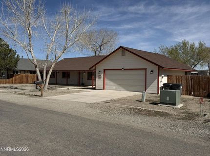14 Pebble Beach Drive, Yerington, NV 89447 Photo