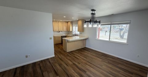 14 Pebble Beach Drive, Yerington, NV 89447 Photo