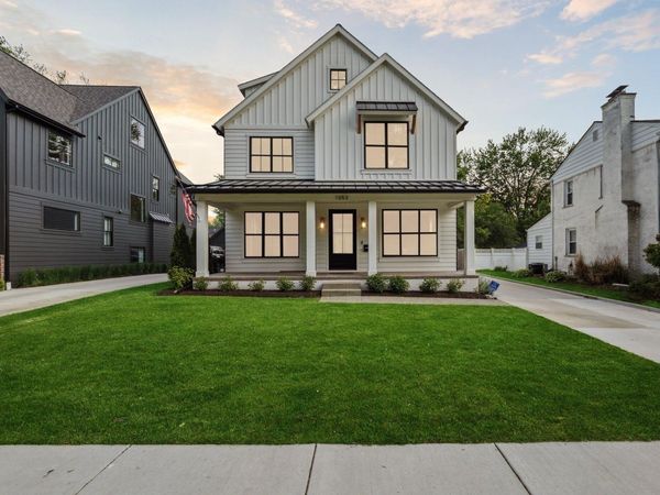 1053 Canterbury Street, Birmingham, MI 48009