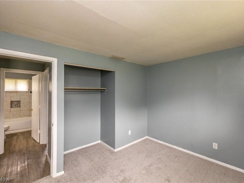 211 Brace Avenue, Elyria, OH 44035 Photo 15