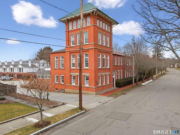 18 Fair, Unit APT 5, Guilford, CT 06437