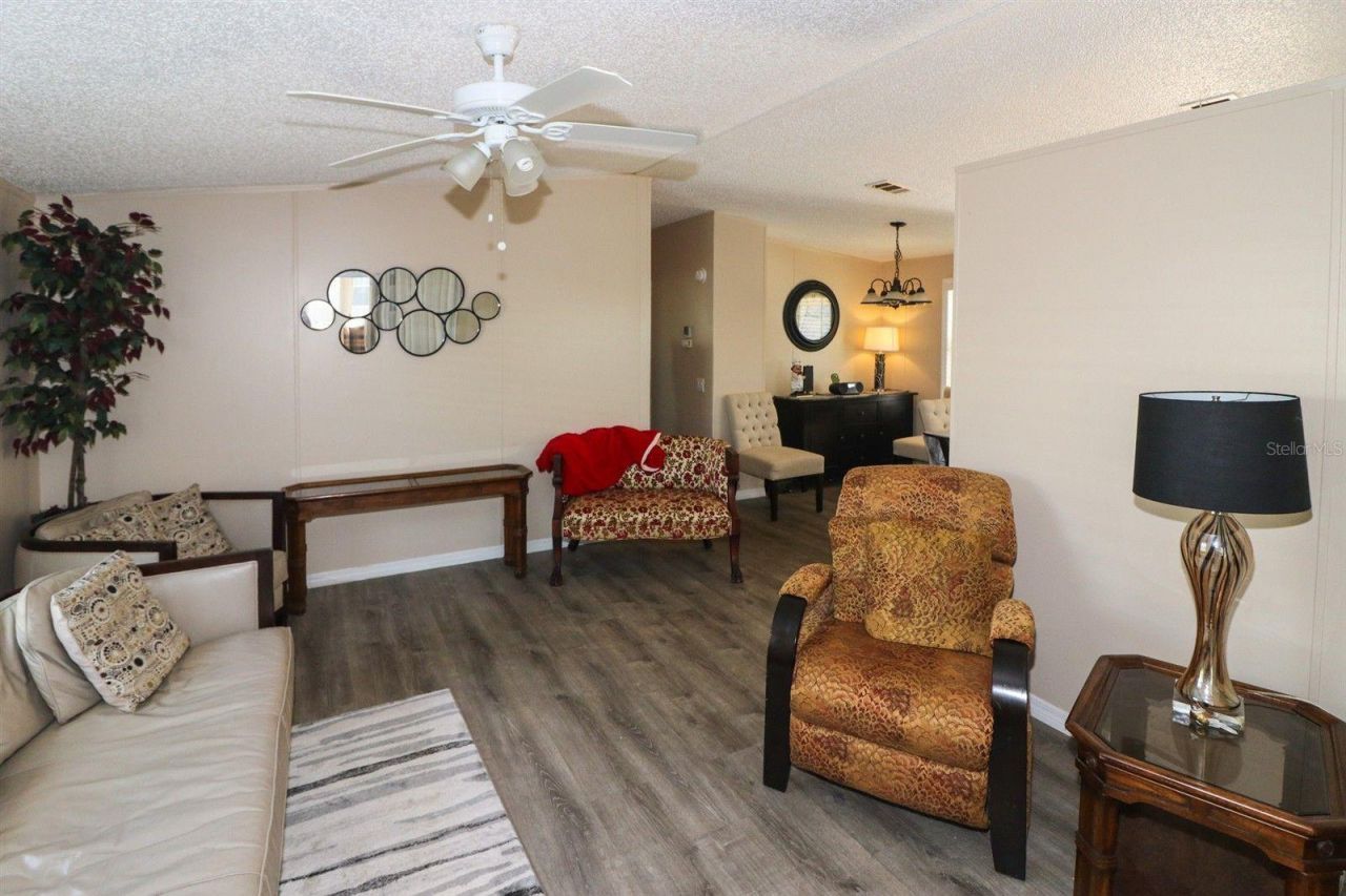 24300 Airport Road, Unit 67, Punta Gorda, FL 33950 Photo