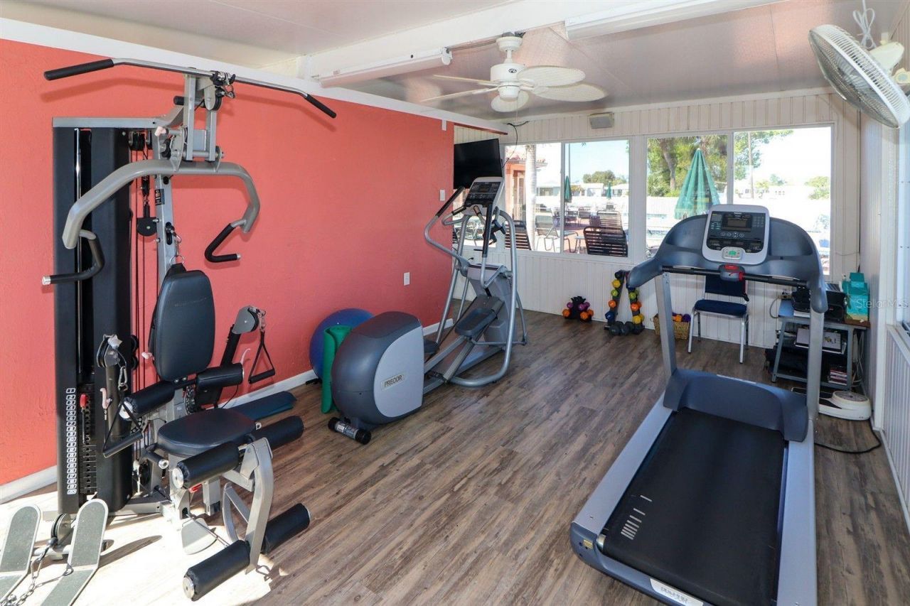 24300 Airport Road, Unit 67, Punta Gorda, FL 33950 Photo