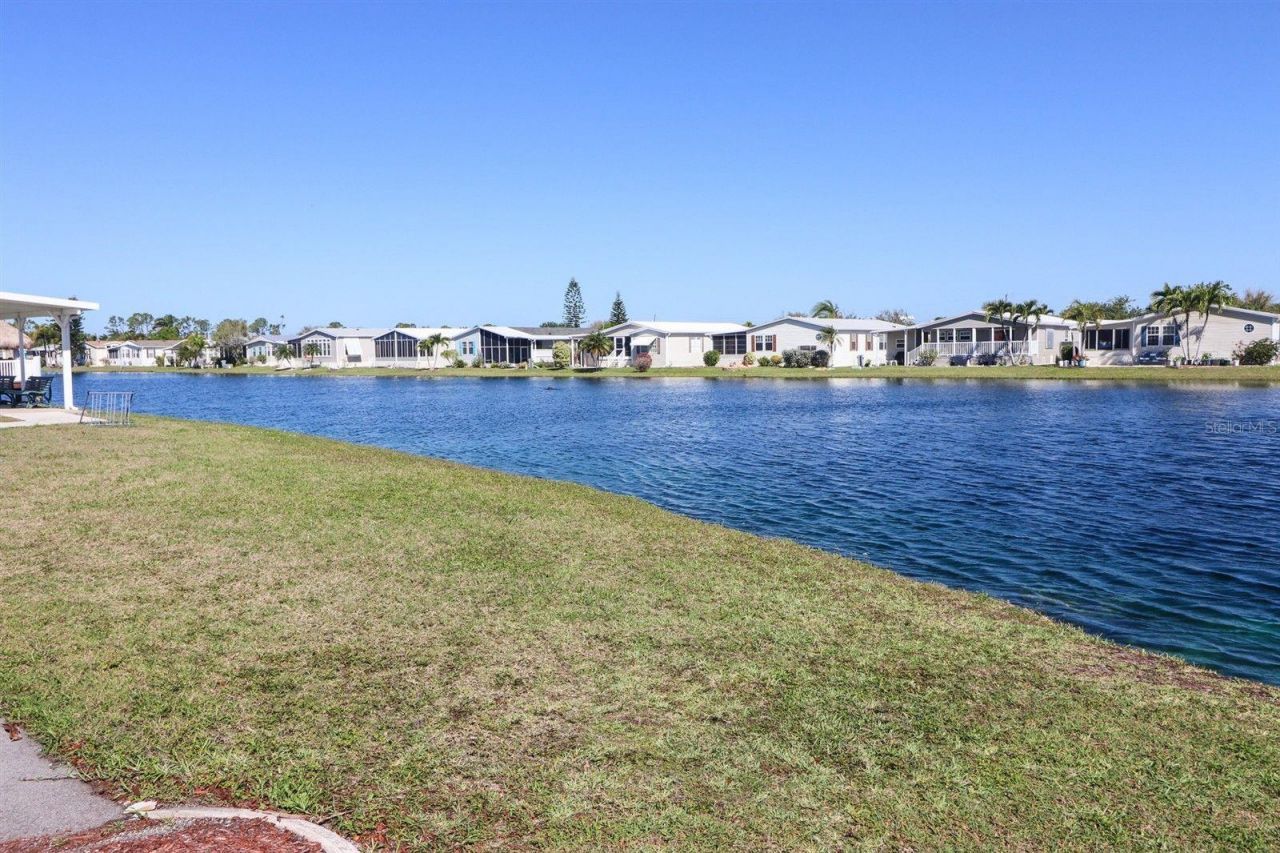 24300 Airport Road, Unit 67, Punta Gorda, FL 33950 Photo