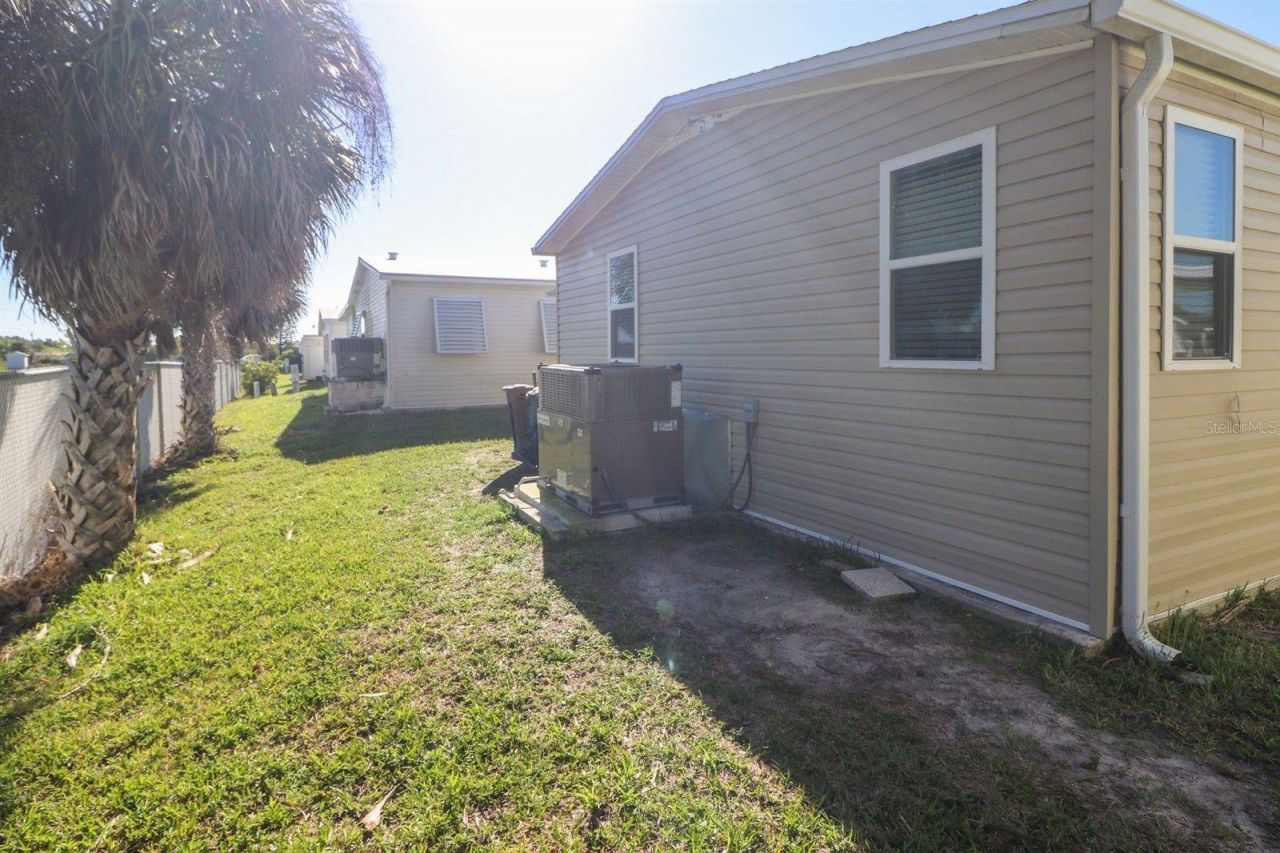 24300 Airport Road, Unit 67, Punta Gorda, FL 33950 Photo