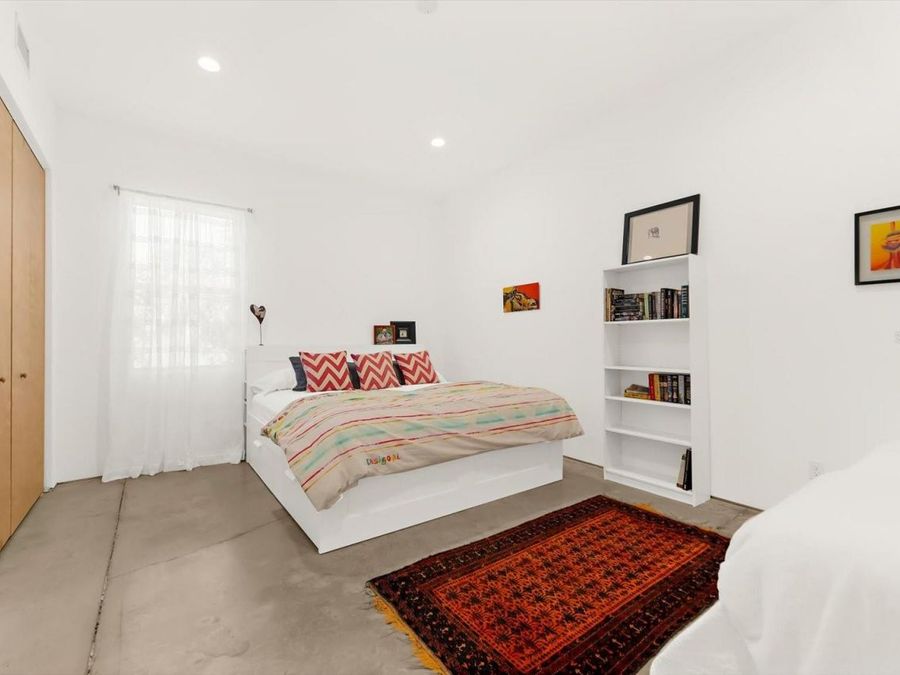 Property Image 50