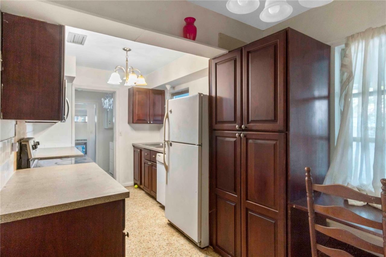 2695 S East Avenue, Sarasota, FL 34239 Photo
