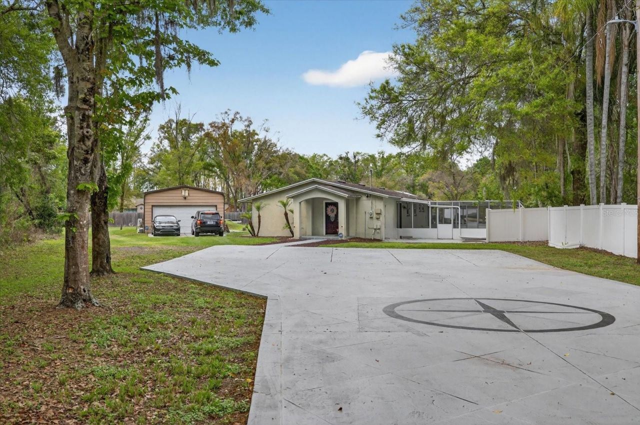 19514 N Dale Mabry Highway, Lutz, FL 33548 Photo