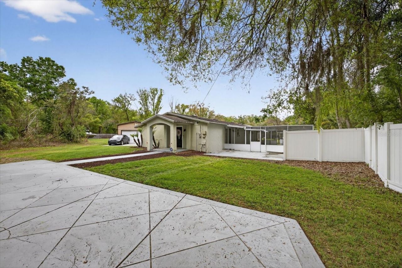 19514 N Dale Mabry Highway, Lutz, FL 33548 Photo