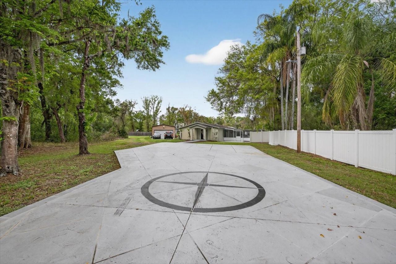 19514 N Dale Mabry Highway, Lutz, FL 33548 Photo