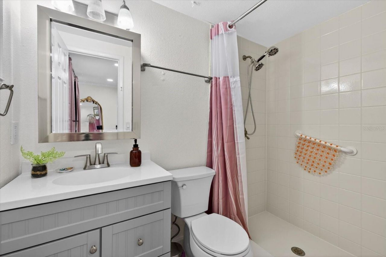 19514 N Dale Mabry Highway, Lutz, FL 33548 Photo