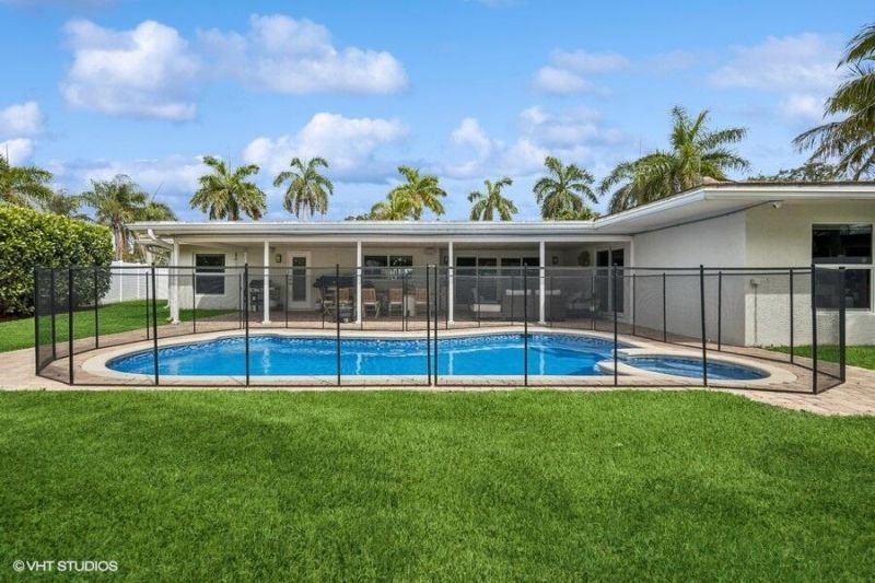 746 SW 2nd Street, Boca Raton, FL 33486 Photo