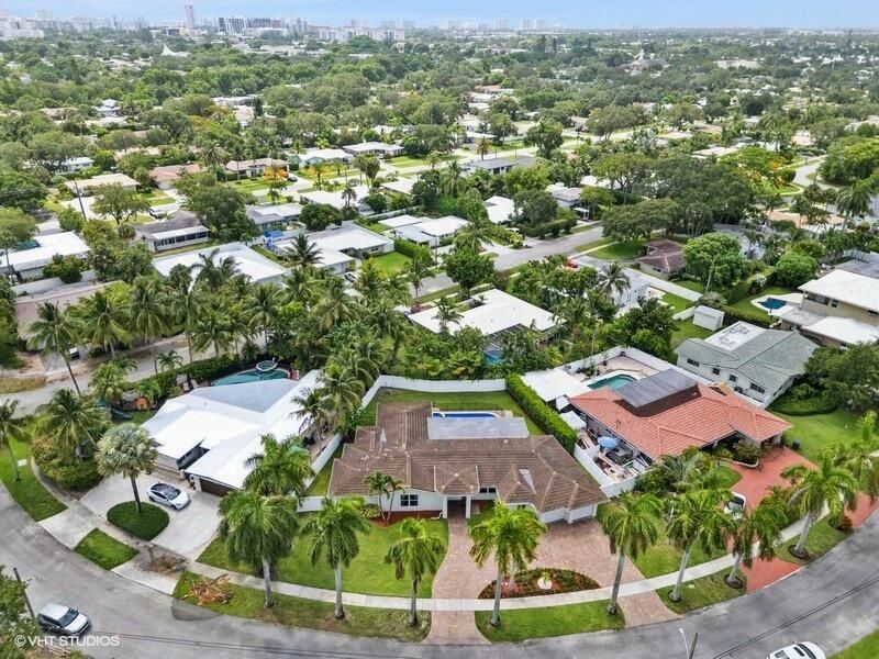 746 SW 2nd Street, Boca Raton, FL 33486 Photo