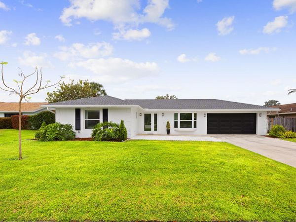 11760 Inverness Circle, Wellington, FL 33414