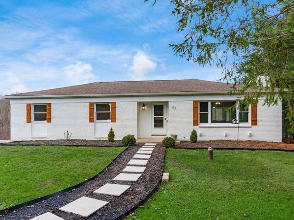 23 Woody Knoll Drive , Thornville, OH 43076