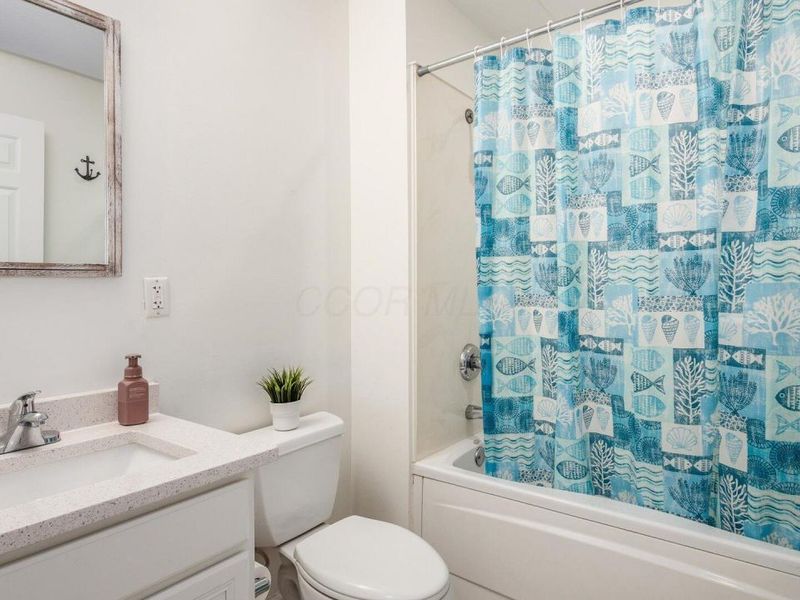 4401 Hunts Landing Road SE, Unit 304, Hebron, OH 43025 Photo 28