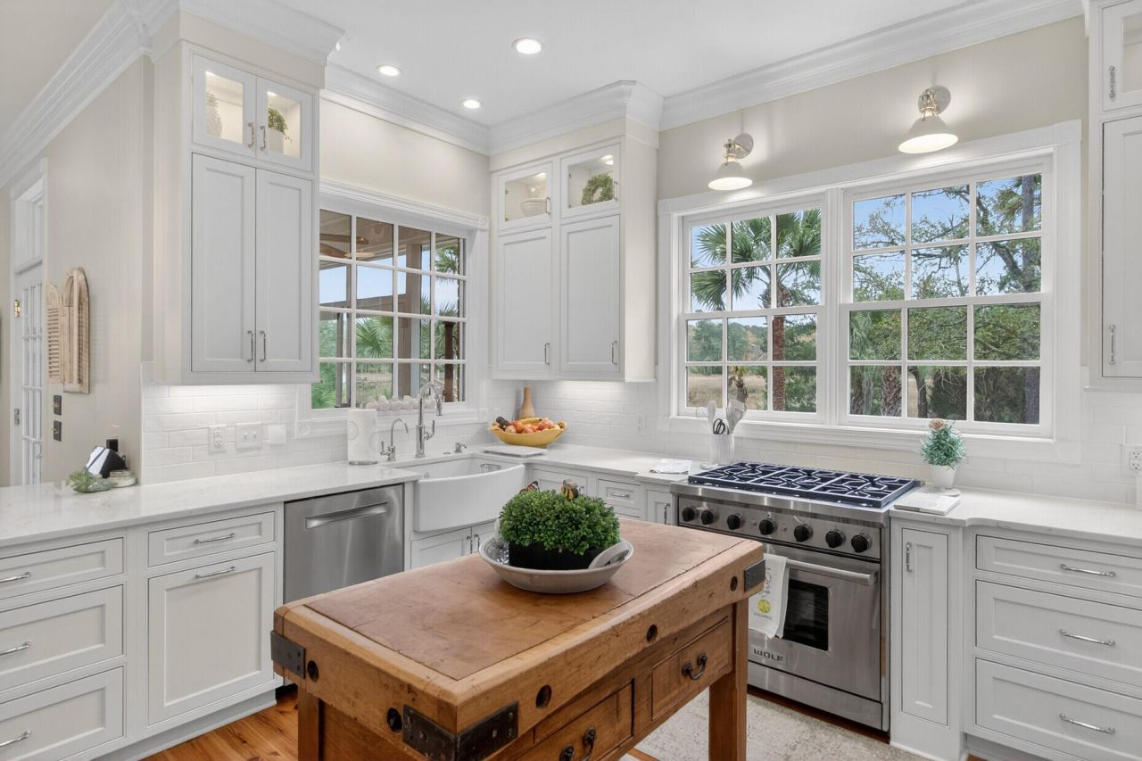 2380 Darts Cove Way Photo 19