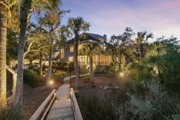 2380 Darts Cove Way photo 4