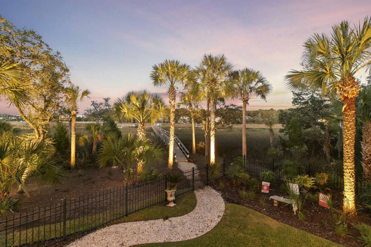 2380 Darts Cove Way Photo 4