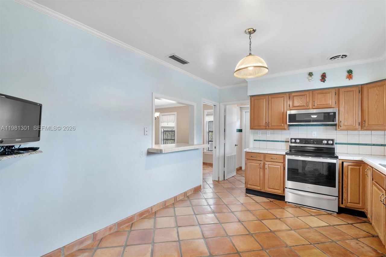 300 187th St, Sunny Isles Beach, FL 33160 Photo