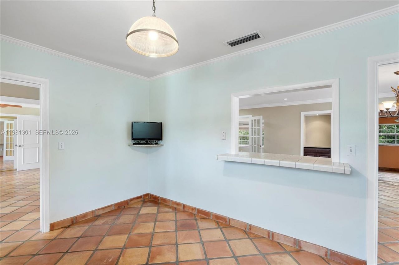 300 187th St, Sunny Isles Beach, FL 33160 Photo