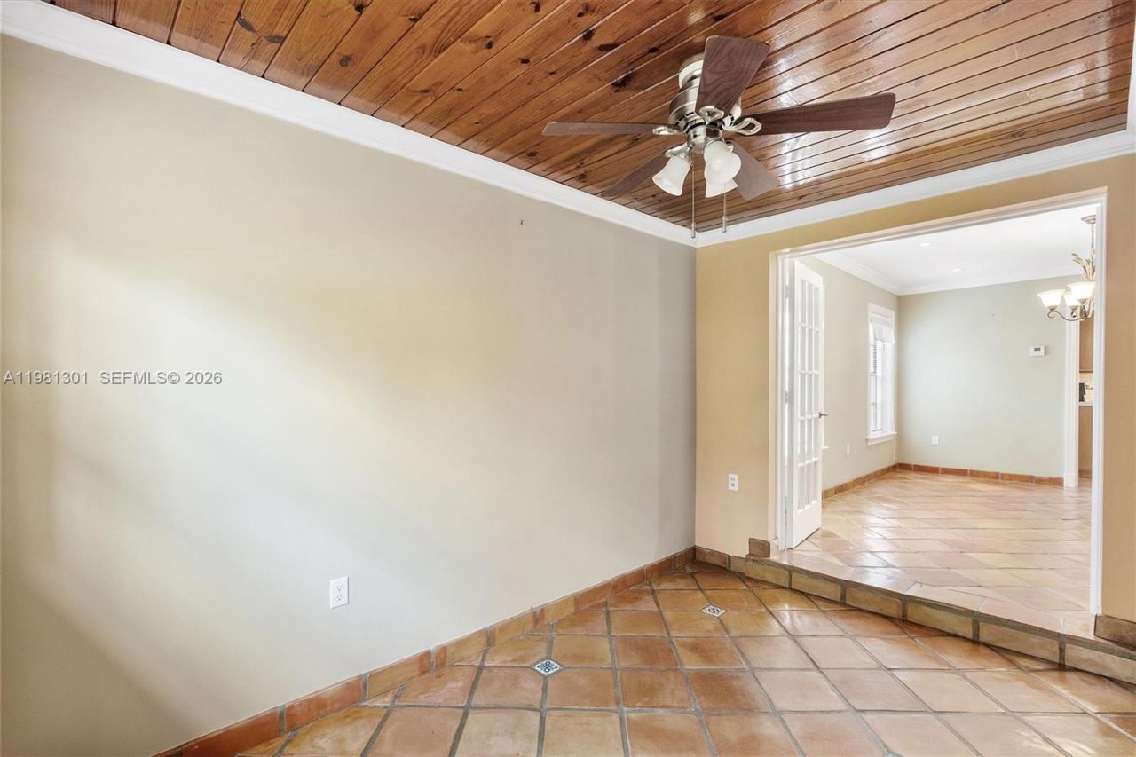 300 187th St, Sunny Isles Beach, FL 33160 Photo