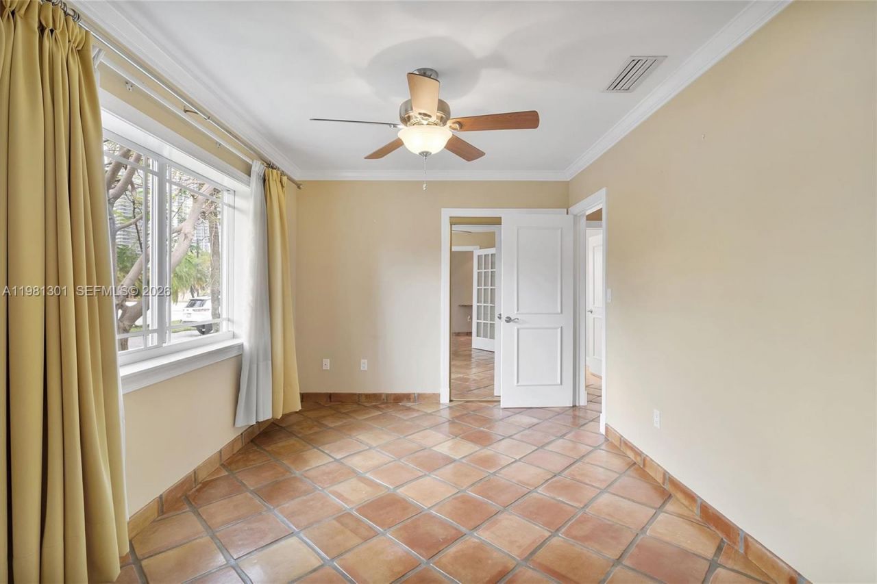 300 187th St, Sunny Isles Beach, FL 33160 Photo