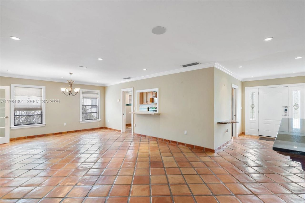 300 187th St, Sunny Isles Beach, FL 33160 Photo