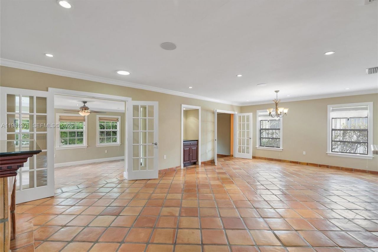 300 187th St, Sunny Isles Beach, FL 33160 Photo