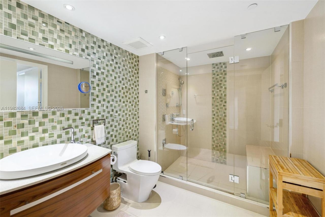 1800 S Ocean Dr, Unit 3606, Hallandale Beach, FL 33009 Photo