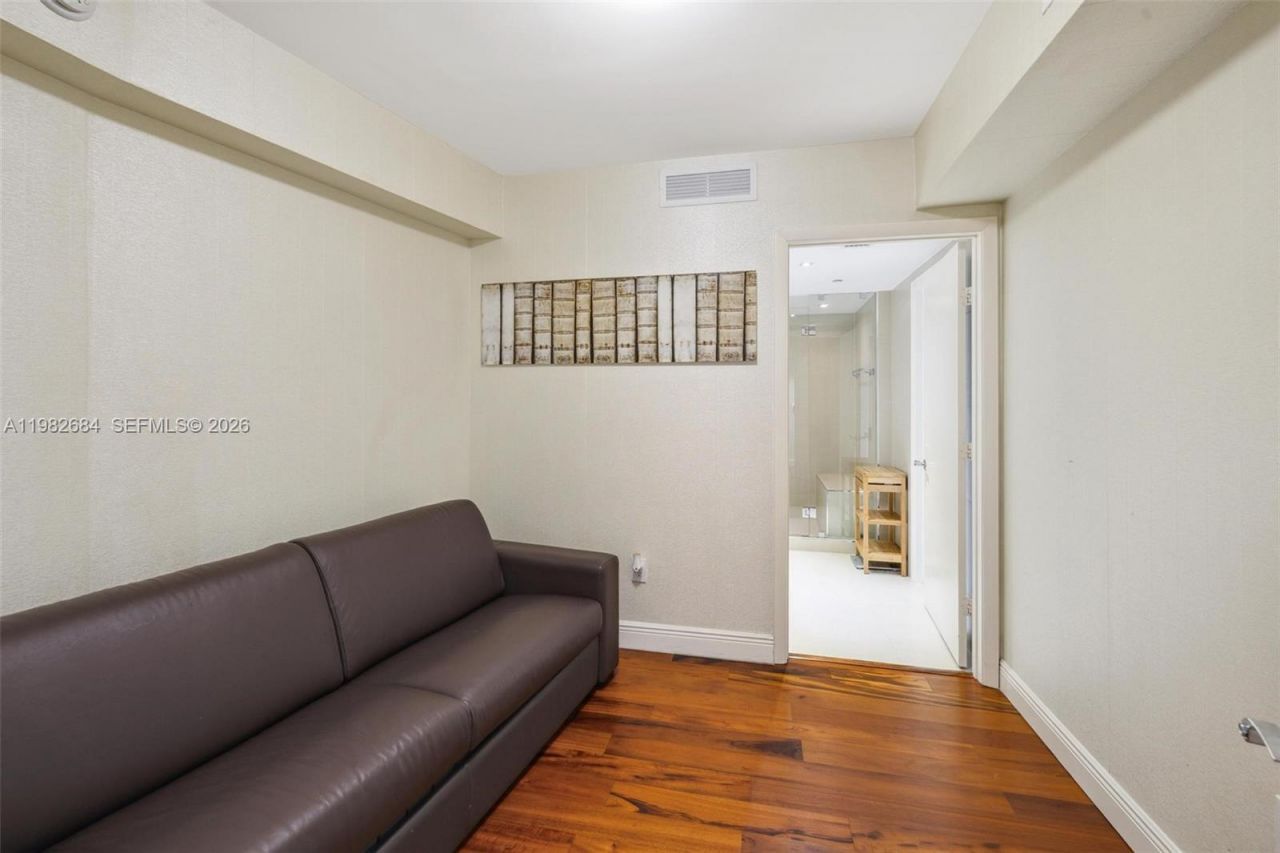 1800 S Ocean Dr, Unit 3606, Hallandale Beach, FL 33009 Photo