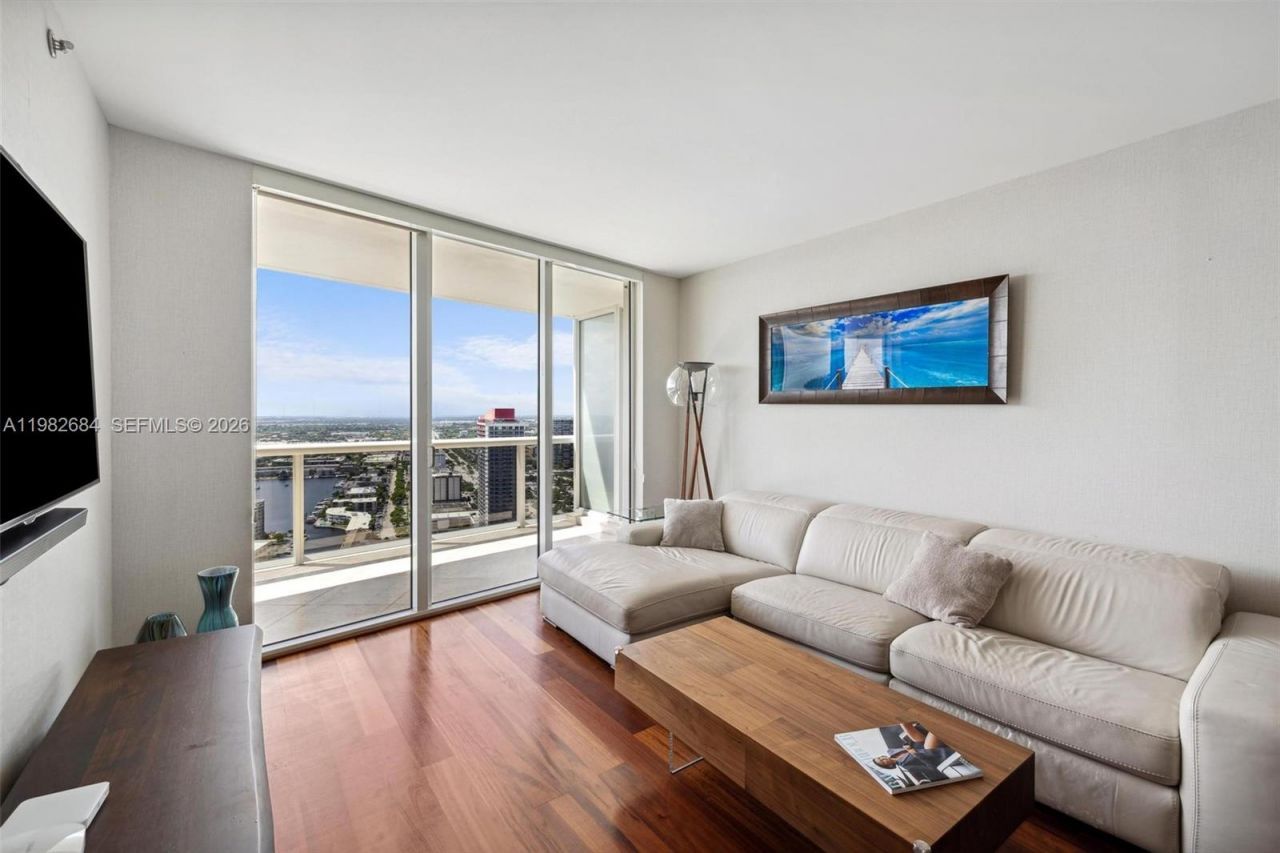 1800 S Ocean Dr, Unit 3606, Hallandale Beach, FL 33009 Photo