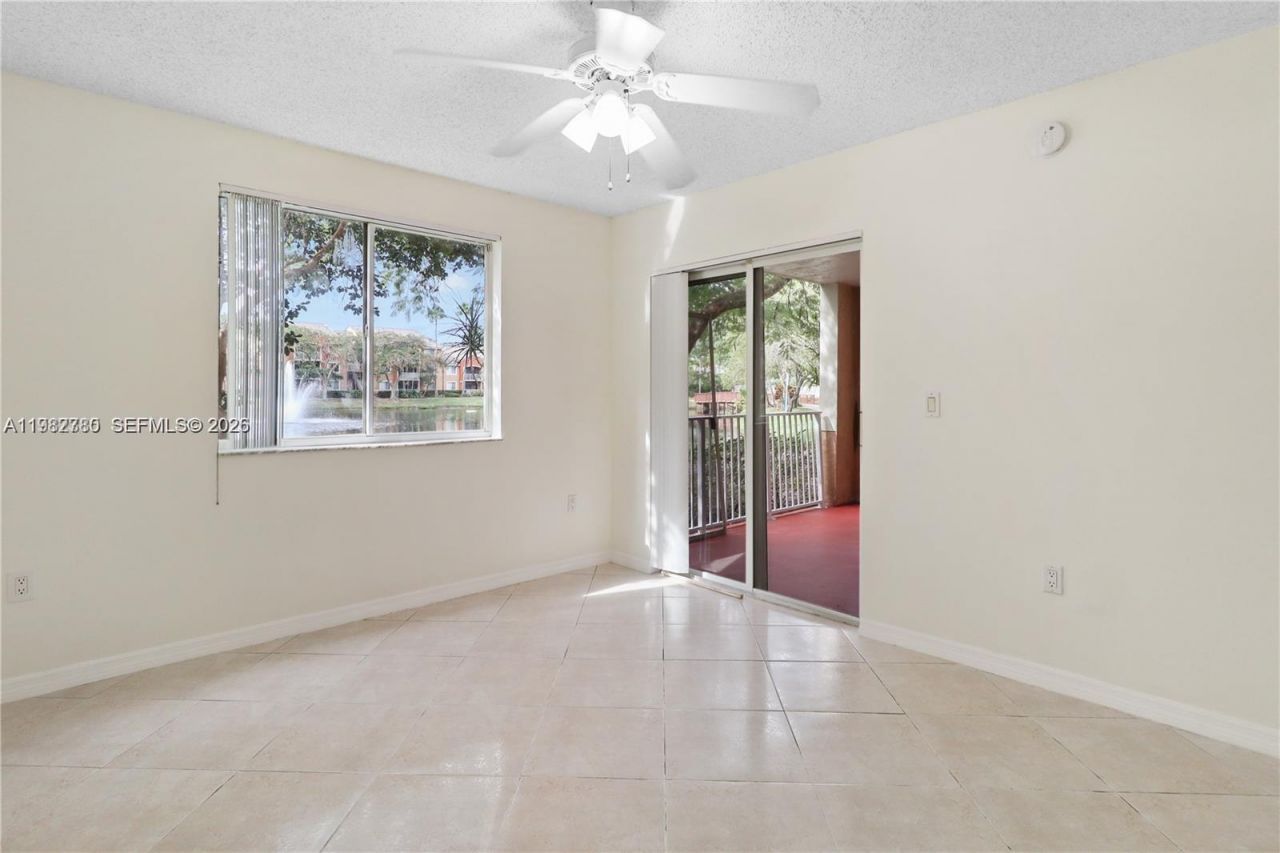 3844 Lyons Rd, Unit 112-4, Coconut Creek, FL 33073 Photo