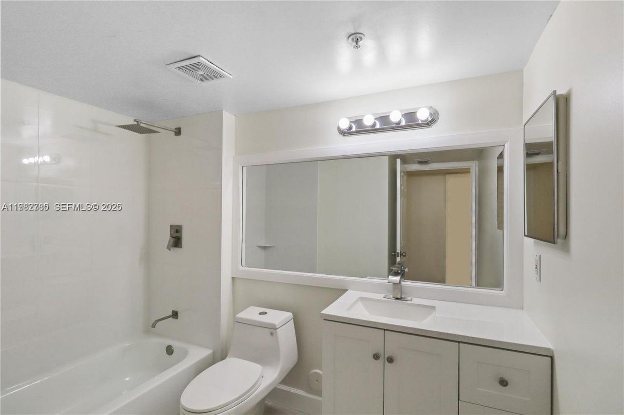 3844 Lyons Rd, Unit 112-4, Coconut Creek, FL 33073 Photo