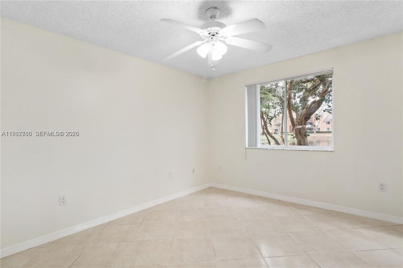 3844 Lyons Rd, Unit 112-4, Coconut Creek, FL 33073 Photo