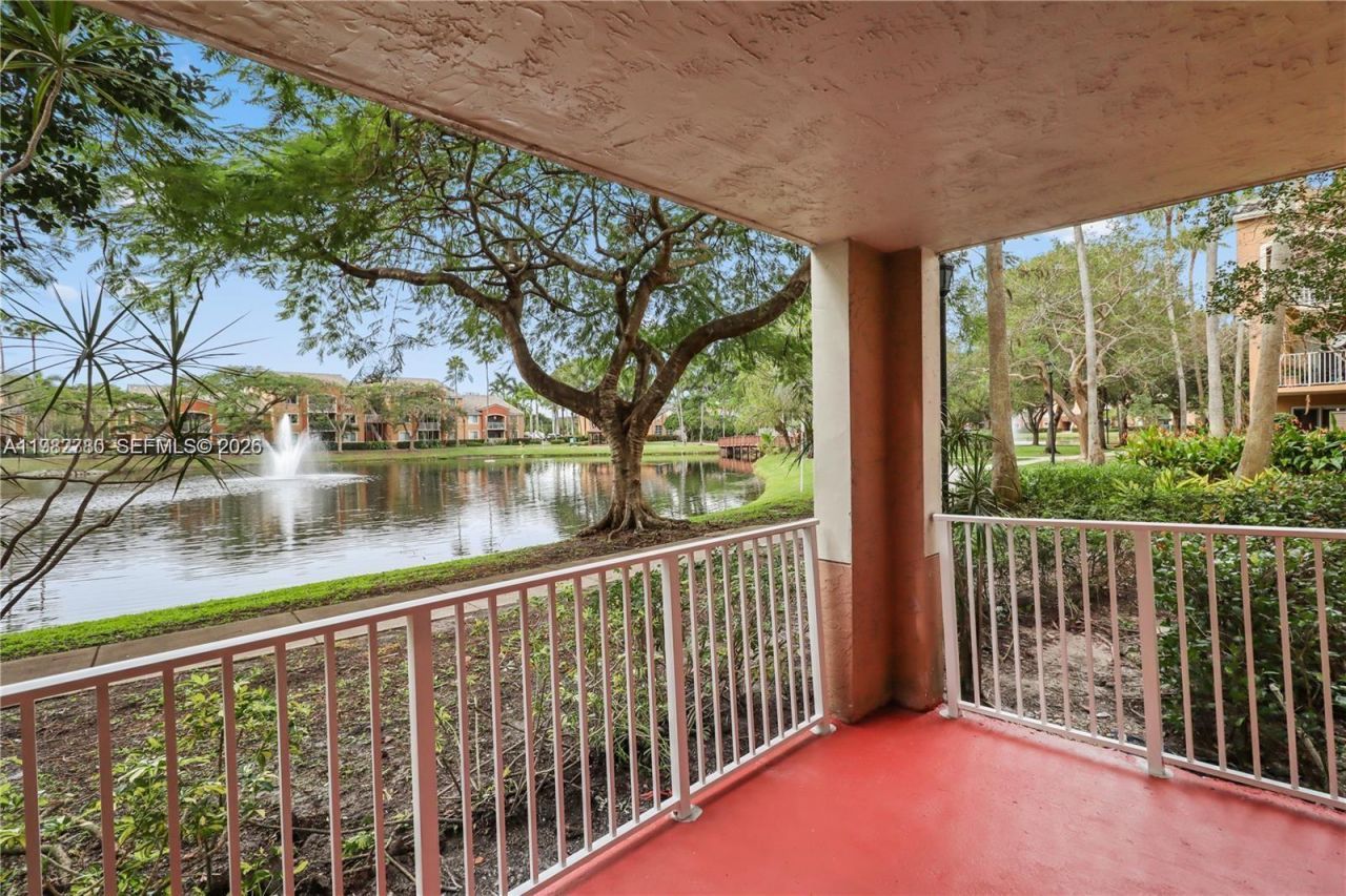 3844 Lyons Rd, Unit 112-4, Coconut Creek, FL 33073 Photo