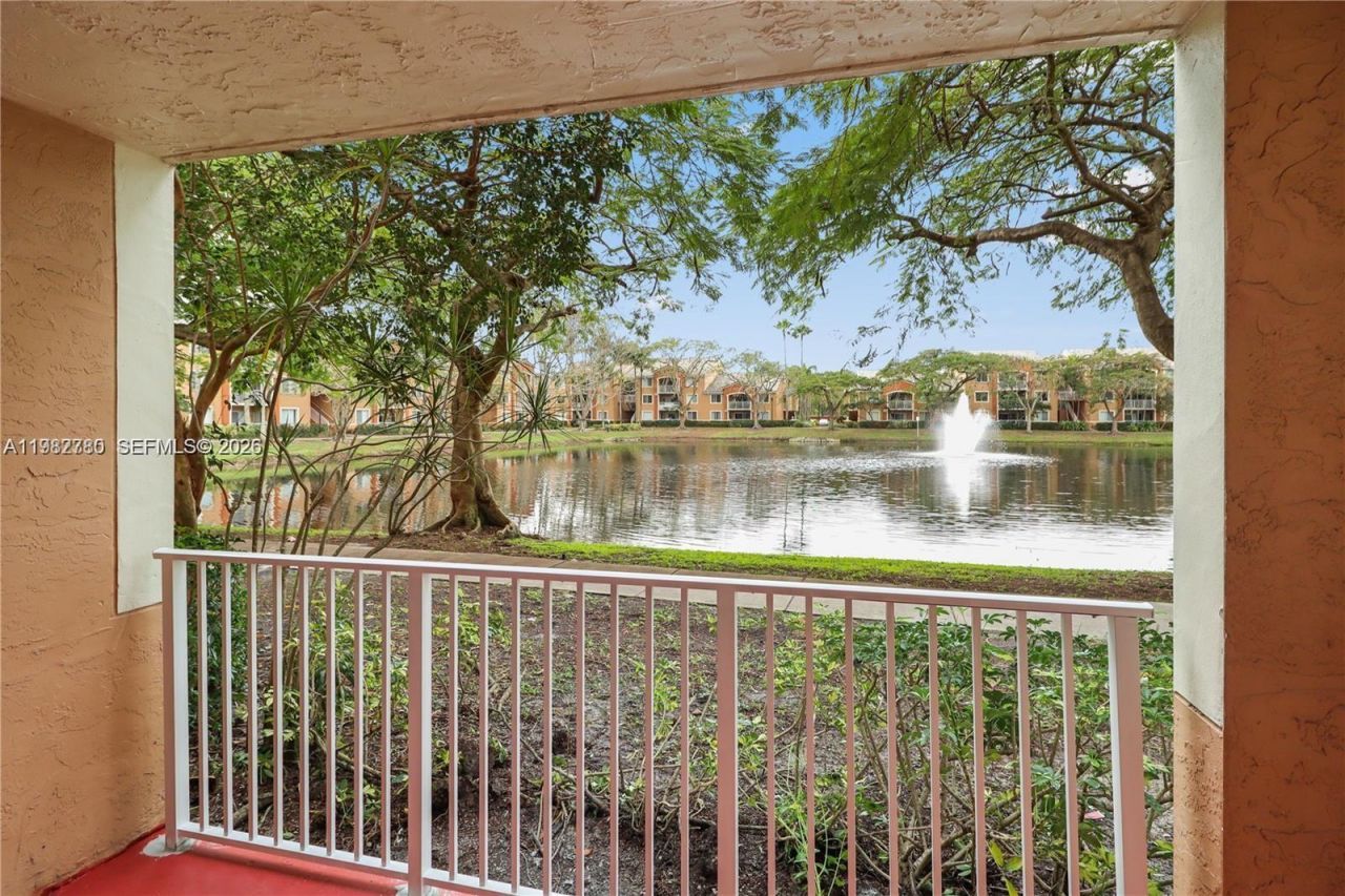 3844 Lyons Rd, Unit 112-4, Coconut Creek, FL 33073 Photo