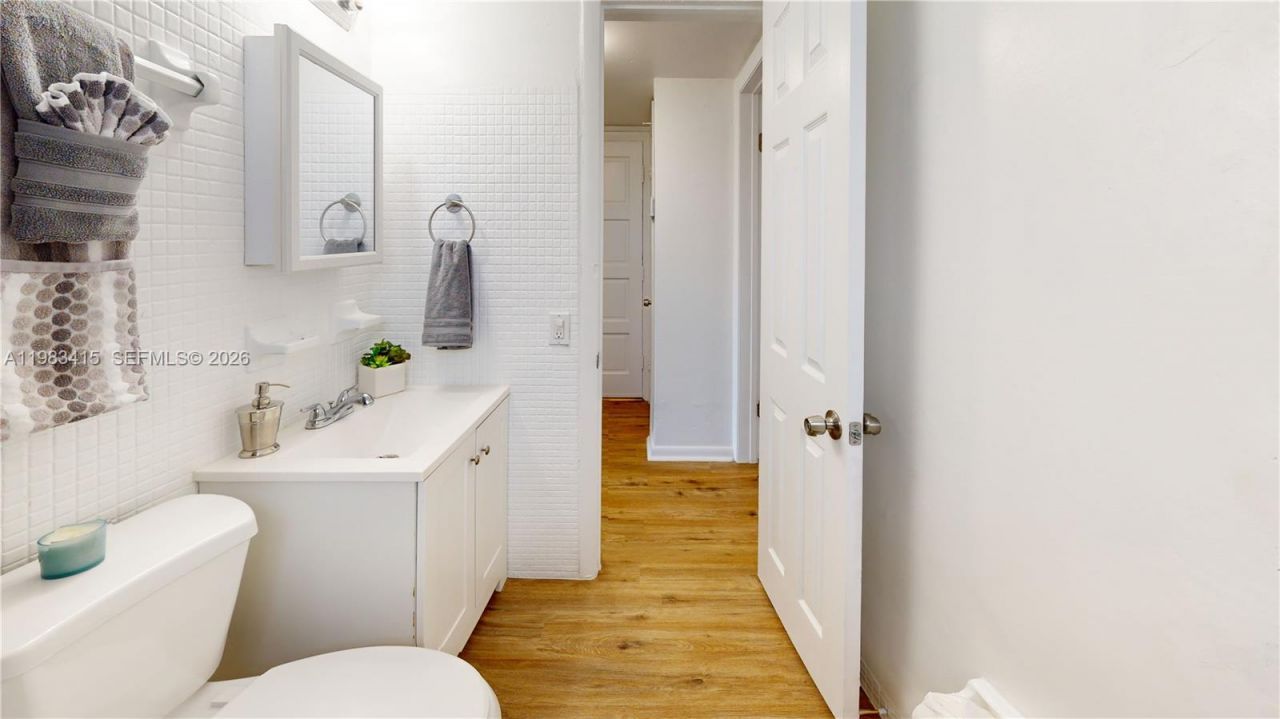 2463 Coral Way , Unit 41, Miami, FL 33145 Photo