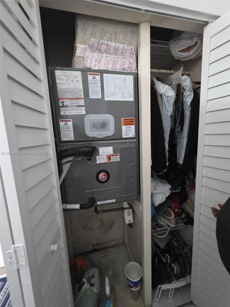 11173 NW 7th St , Unit 201-18, Miami, FL 33172 Photo