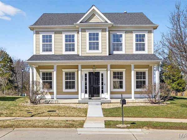 1033 Glengarry Drive, Wentzville, MO 63385
