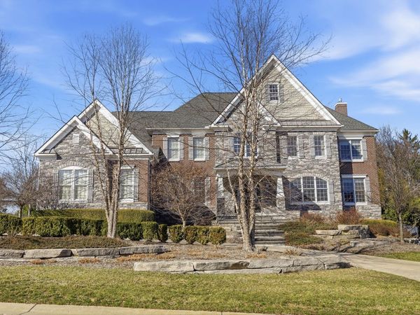 2424 Highland Drive, Ann Arbor, MI 48105