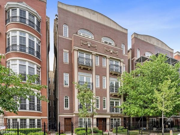 630 W Wrightwood Avenue , Unit 4W, Chicago, IL 60614