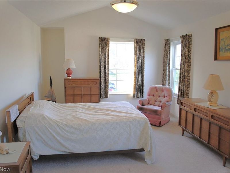 636 Tollis Parkway, Broadview Heights, OH 44147 Photo 12