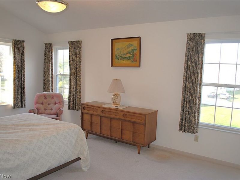 636 Tollis Parkway, Broadview Heights, OH 44147 Photo 13