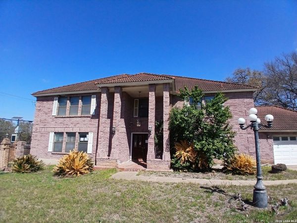 3919 Creek Spg, San Antonio, TX 78230